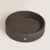 Bandeja de escritorio grande redonda en piel con relieve de avestruz Bandeja de escritorio grande redonda en piel con relieve de avestruz