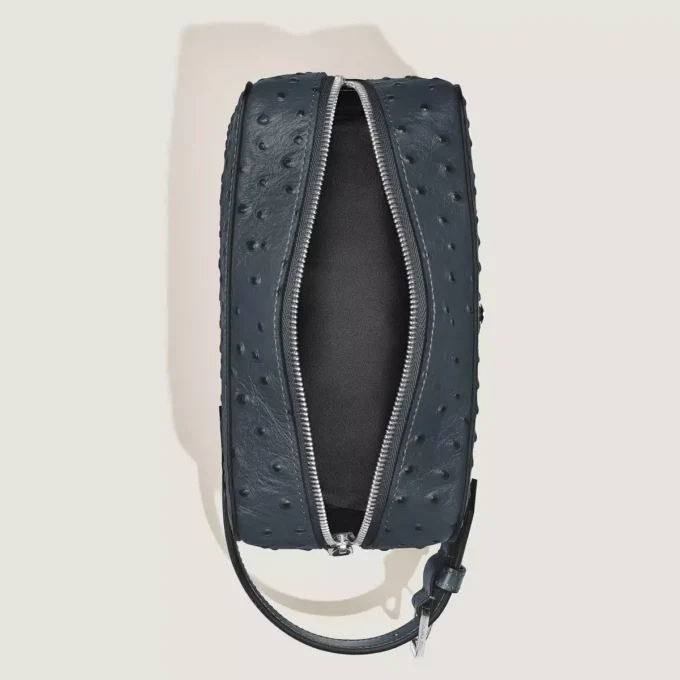 Bolso de mano para artículos de aseo en piel con relieve de avestruz Bolso de mano para artículos de aseo en piel con relieve de avestruz