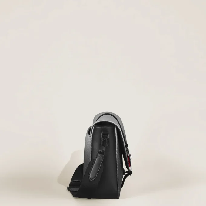 Bolso mensajero Extreme 3.0 con hebilla M LOCK 4810 Bolso mensajero Extreme 3.0 con hebilla M LOCK 4810