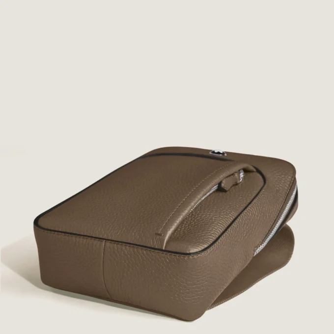 Bolso Montblanc Companion on body Bolso Montblanc Companion on body