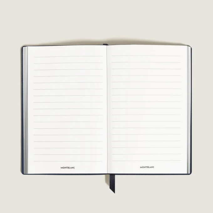 Cuaderno grande, piel Saffiano, azul – Páginas rayadas Cuaderno grande, piel Saffiano, azul – Páginas rayadas