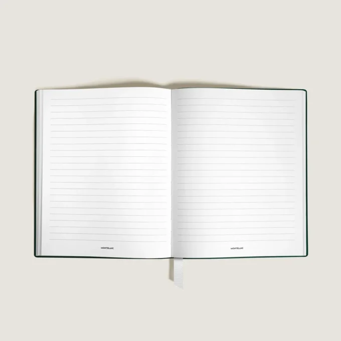 Cuaderno grande, piel Saffiano, verde británico – Páginas rayadas Cuaderno grande, piel Saffiano, verde británico – Páginas rayadas