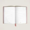 Cuaderno mediano, piel Saffiano, rosa pálido – Páginas rayadas Cuaderno mediano, piel Saffiano, rosa pálido – Páginas rayadas