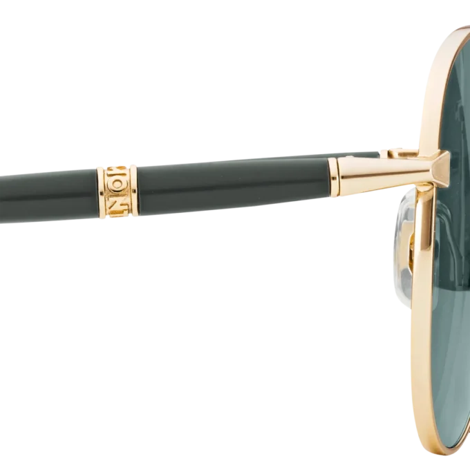 Gafas de sol cuadradas con montura metálica dorada Gafas de sol cuadradas con montura metálica dorada