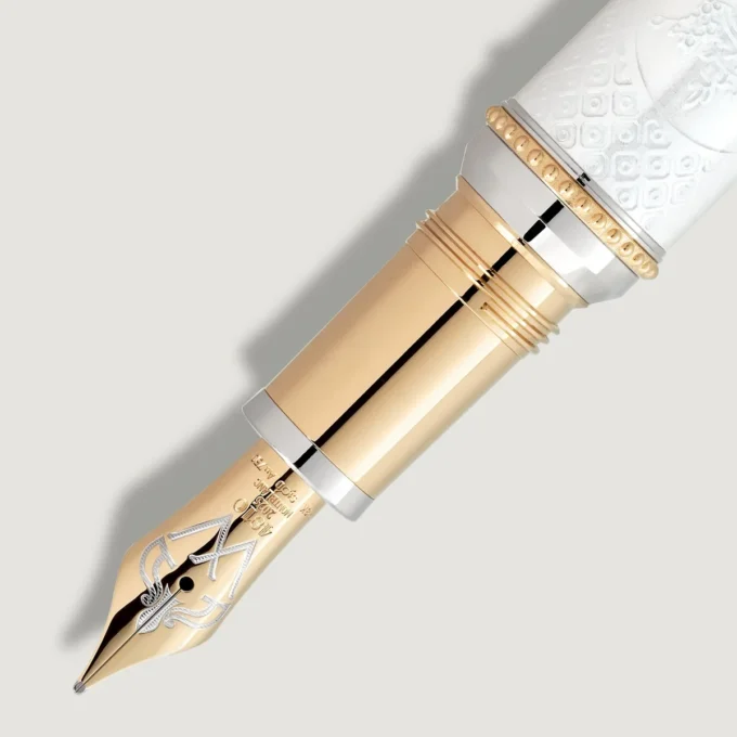 High Artistry A Journey through Château de Versailles Limited Edition 479 High Artistry A Journey through Château de Versailles Limited Edition 479